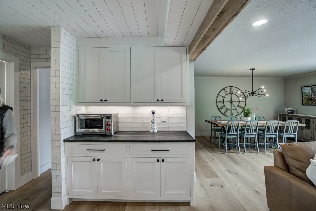 210 Commons Court Chagrin Falls OH 44022