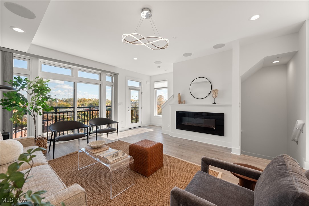 2289 W 19th Street Cleveland OH 44113