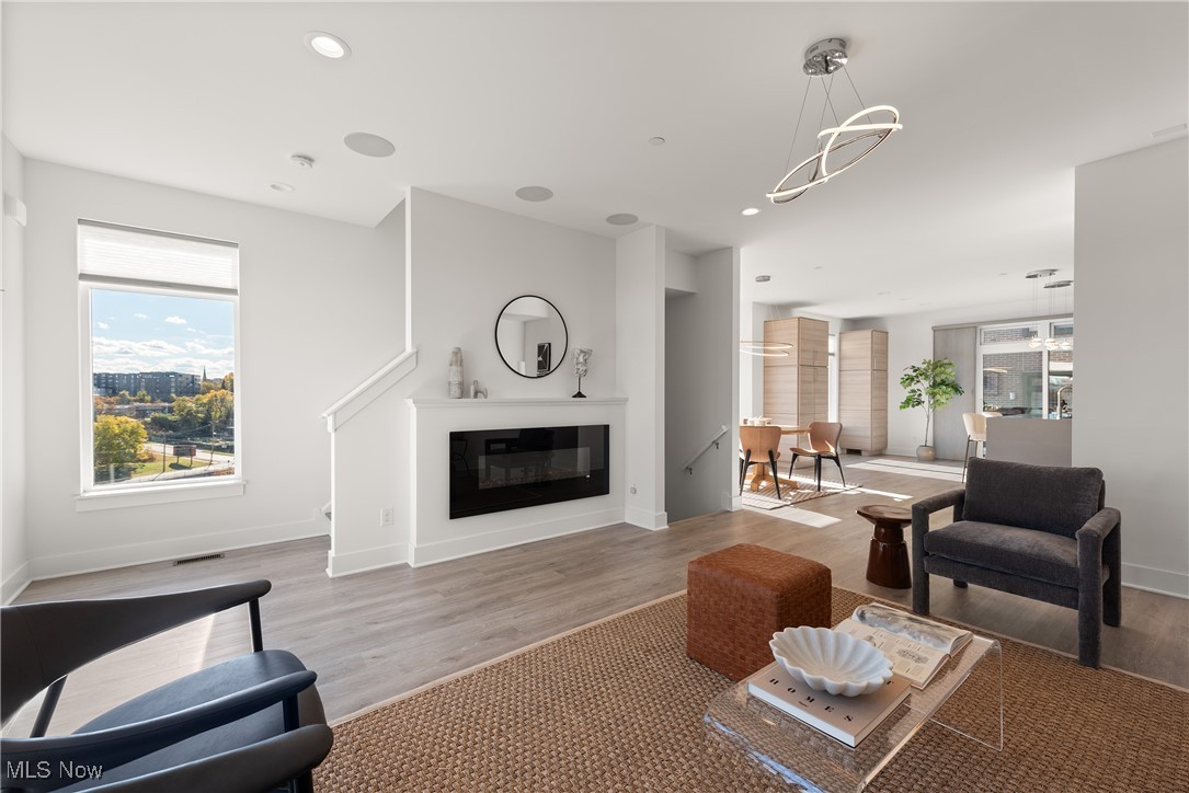 2289 W 19th Street Cleveland OH 44113