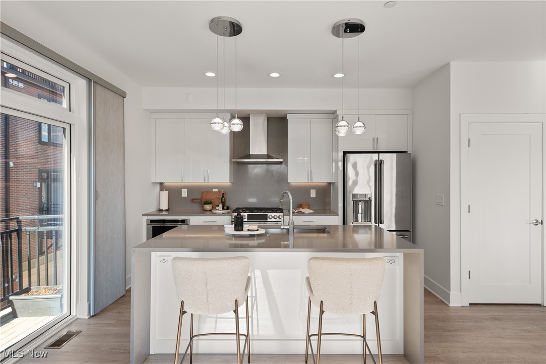 2289 W 19th Street Cleveland OH 44113