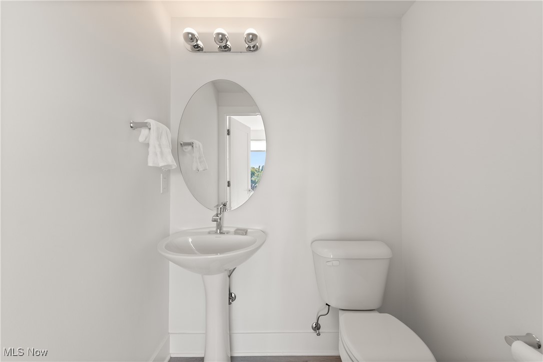 2289 W 19th Street Cleveland OH 44113