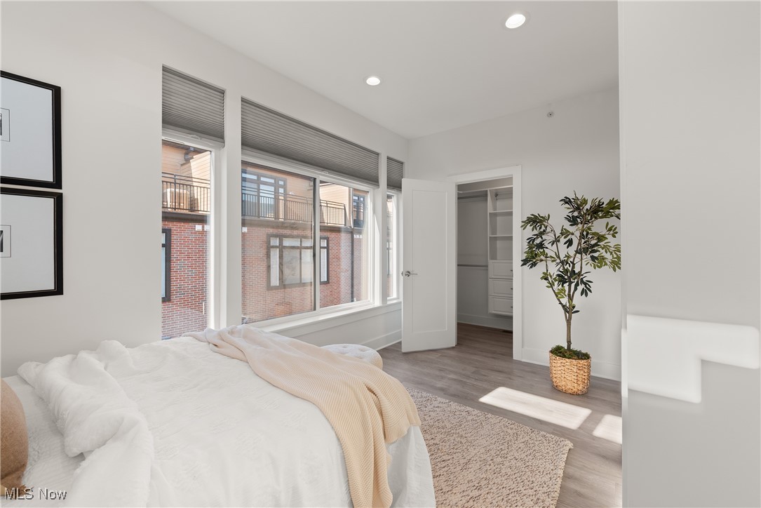 2289 W 19th Street Cleveland OH 44113