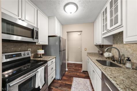 10790 Ravenna Road Twinsburg OH 44087