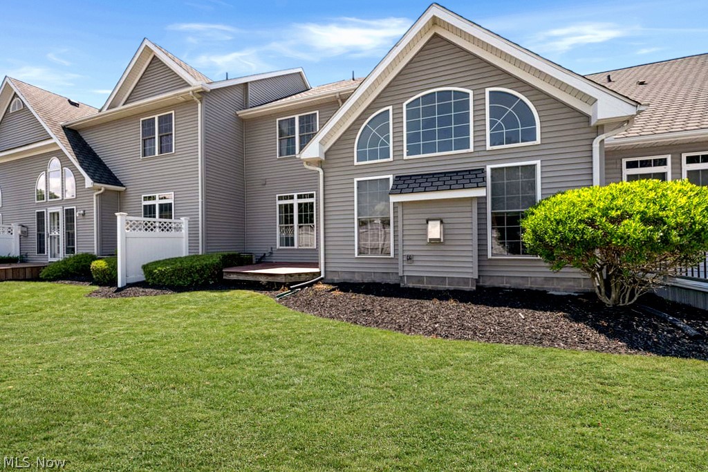 5067 Shepherds Glen Willoughby OH 44094