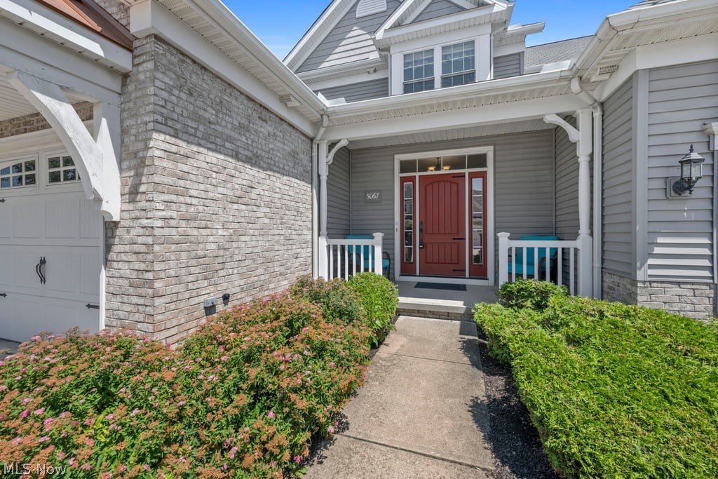 5067 Shepherds Glen Willoughby OH 44094