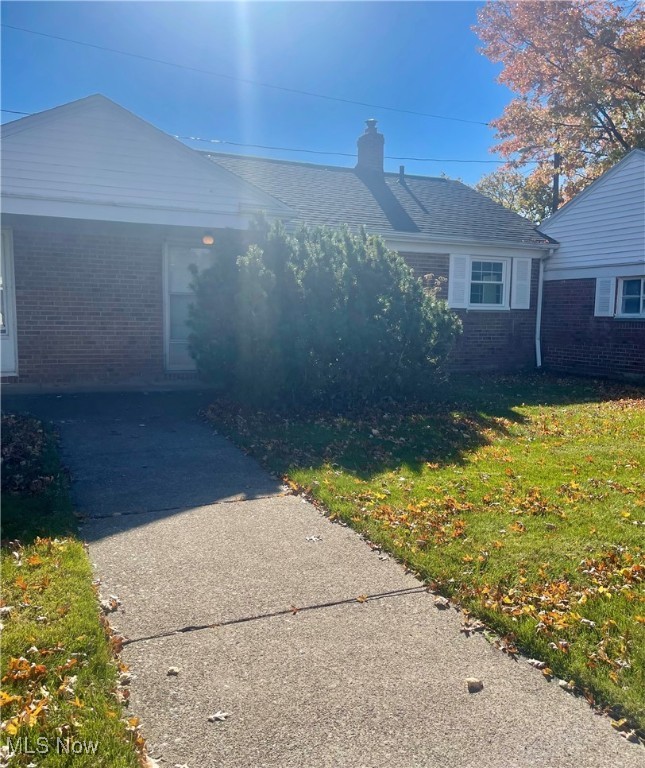 323 E 235th Street Euclid OH 44123