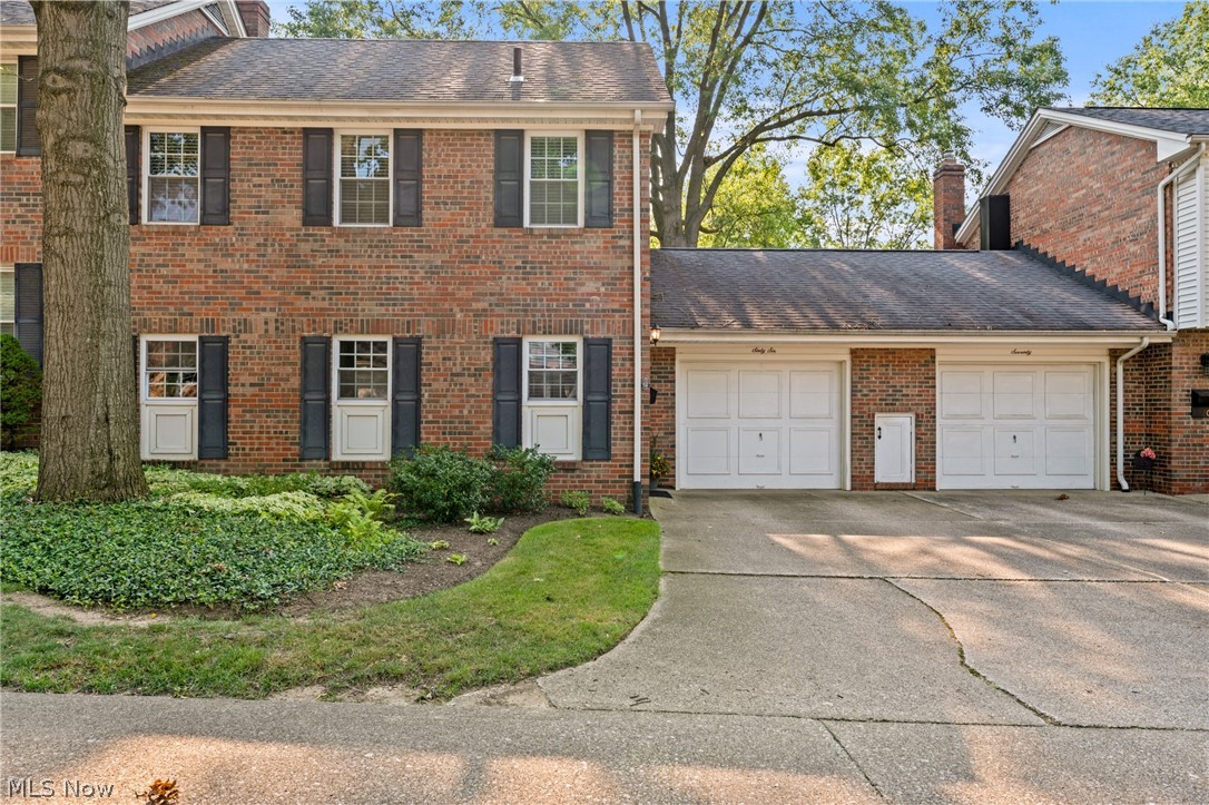 66 Yardley Lane Akron OH 44313