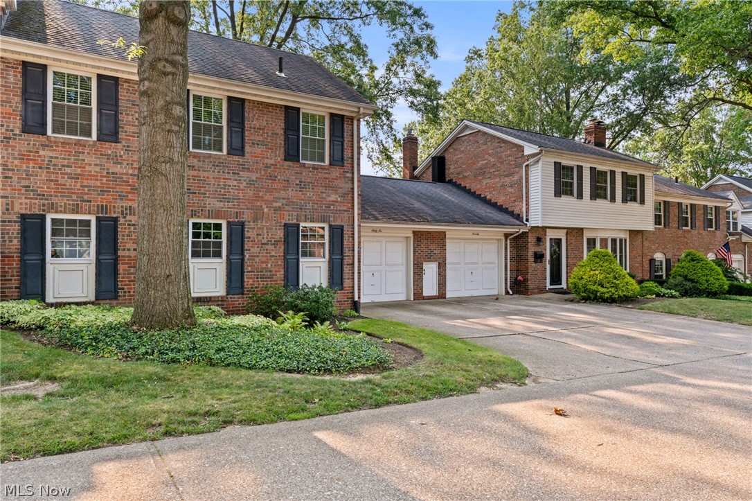 66 Yardley Lane Akron OH 44313