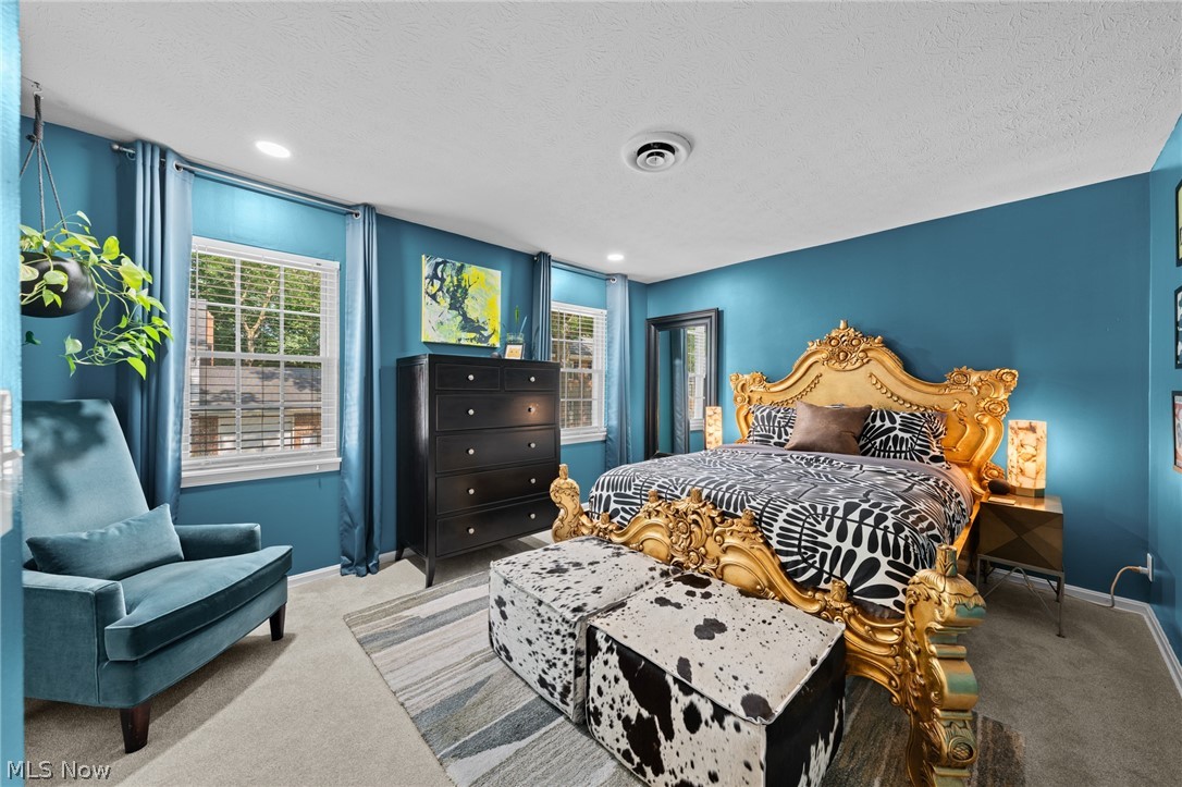 66 Yardley Lane Akron OH 44313