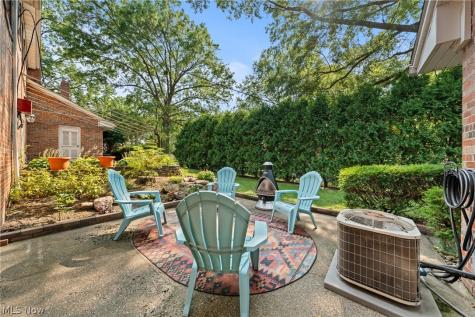 66 Yardley Lane Akron OH 44313