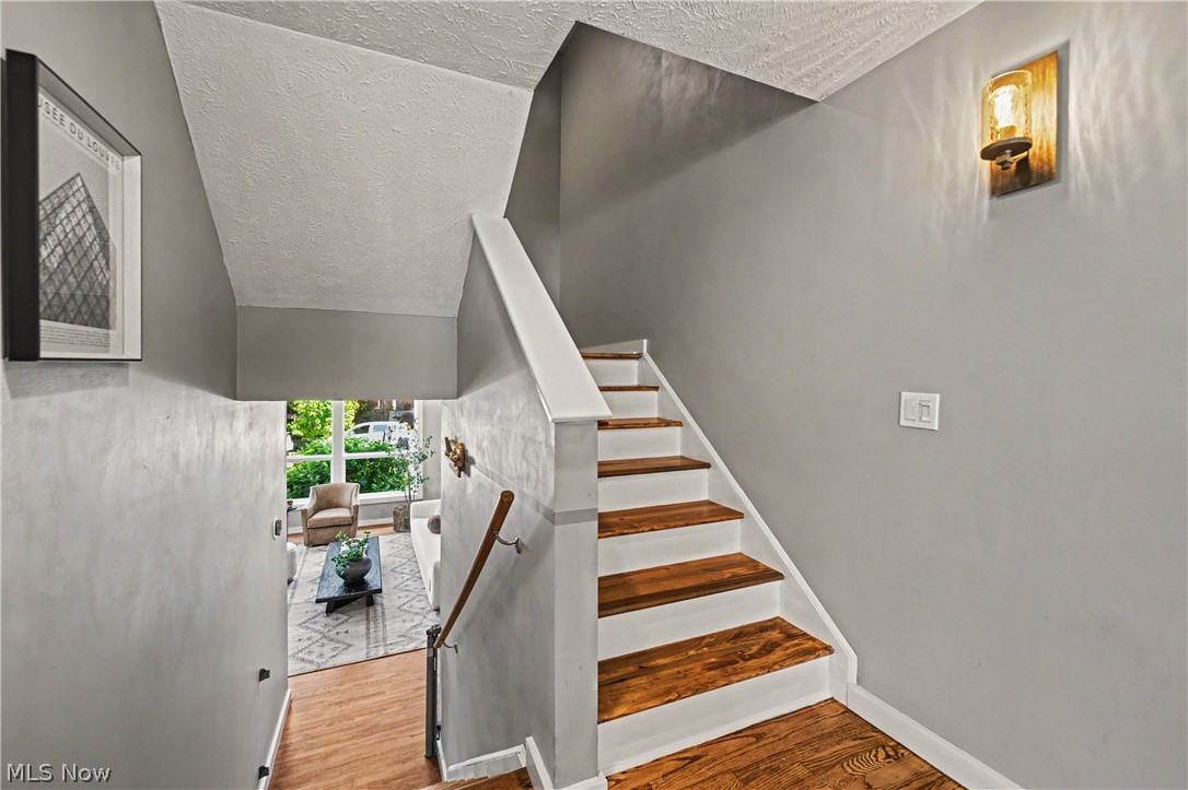 511 Literary Road Cleveland OH 44113