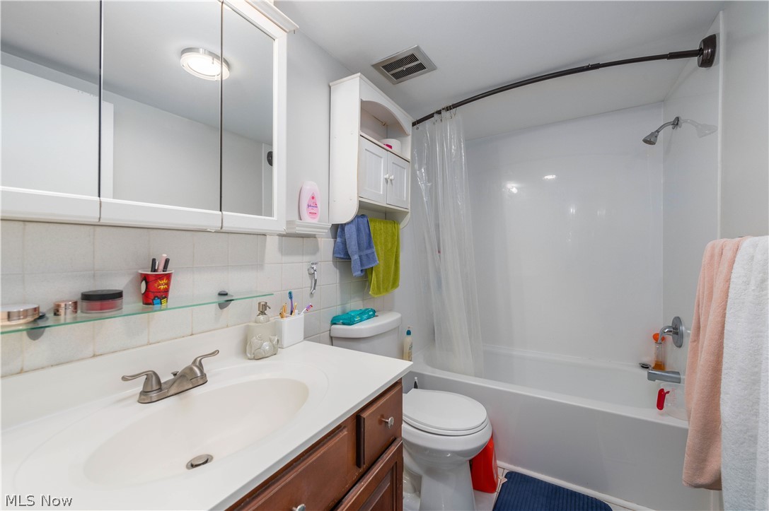 7005 Carriage Hill Drive Brecksville OH 44141