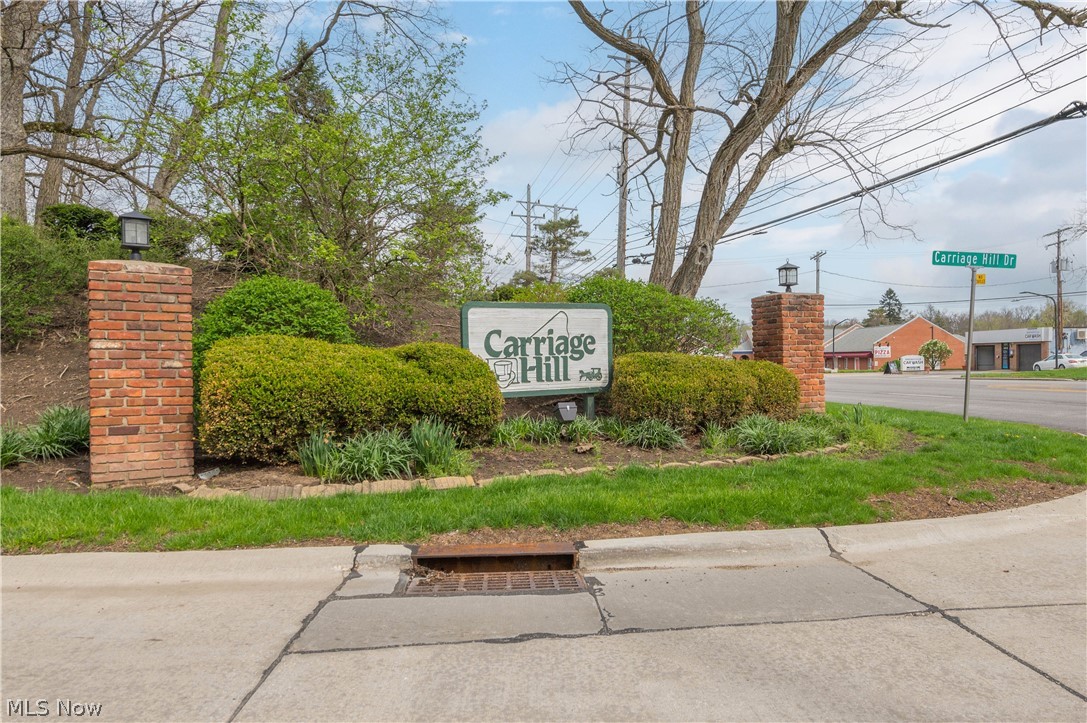 7005 Carriage Hill Drive Brecksville OH 44141