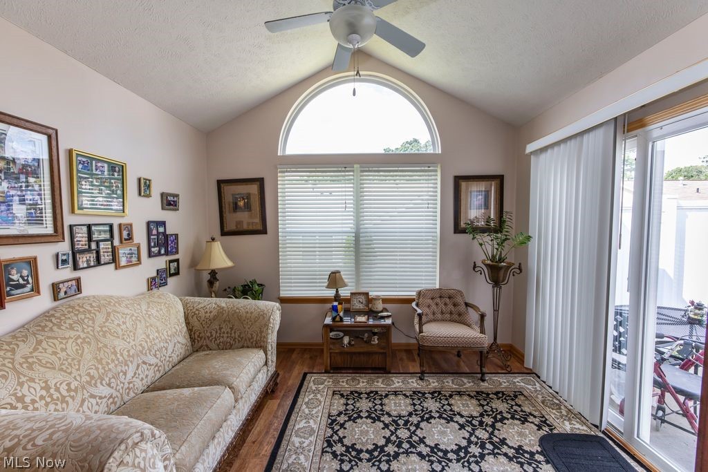 3069 Somerset Drive Lakemore OH 44312
