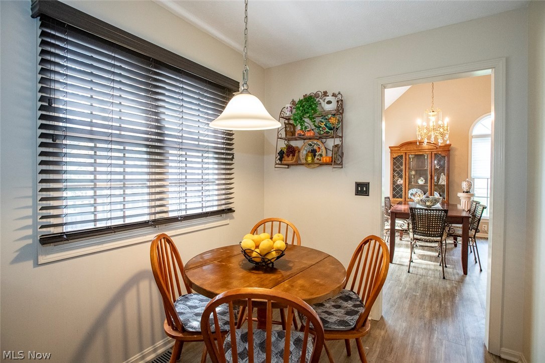 28 Pond Drive Rocky River OH 44116