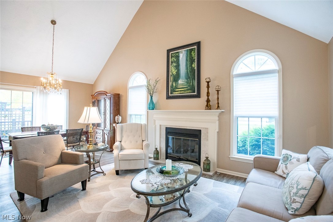 28 Pond Drive Rocky River OH 44116