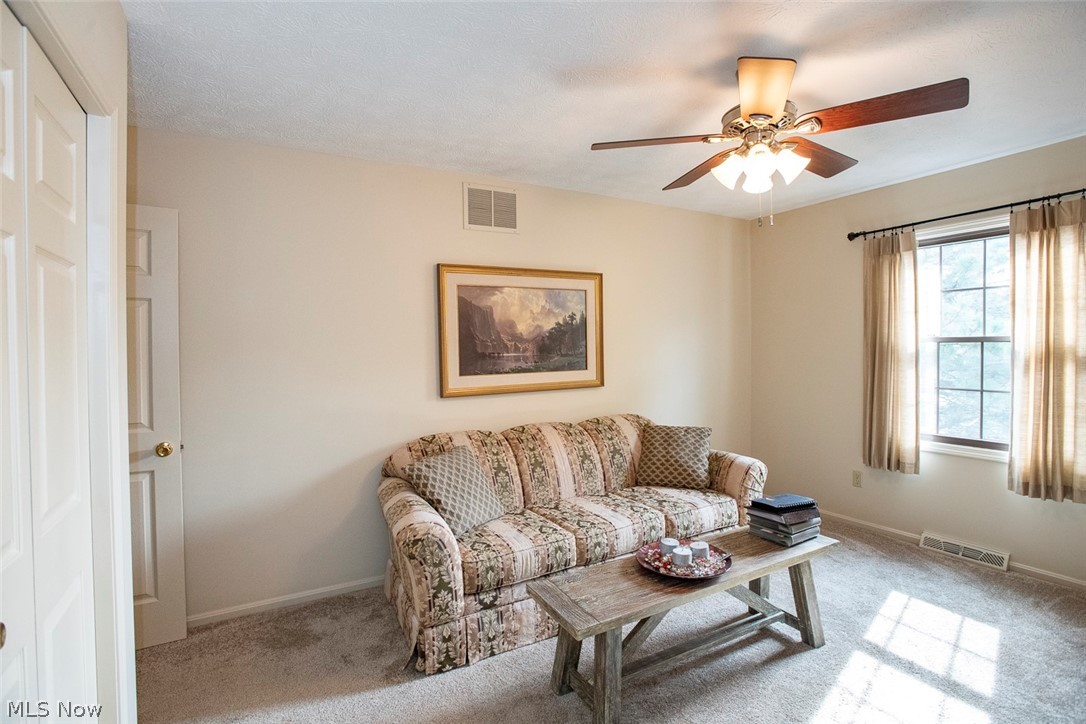 28 Pond Drive Rocky River OH 44116