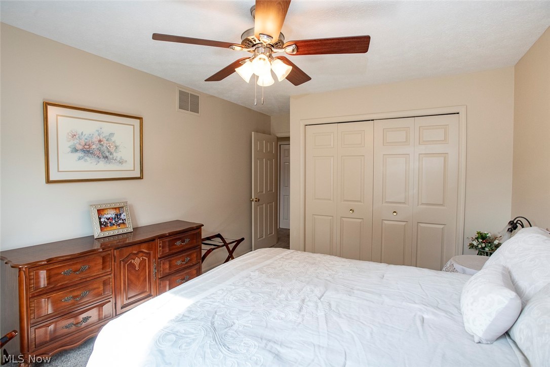 28 Pond Drive Rocky River OH 44116