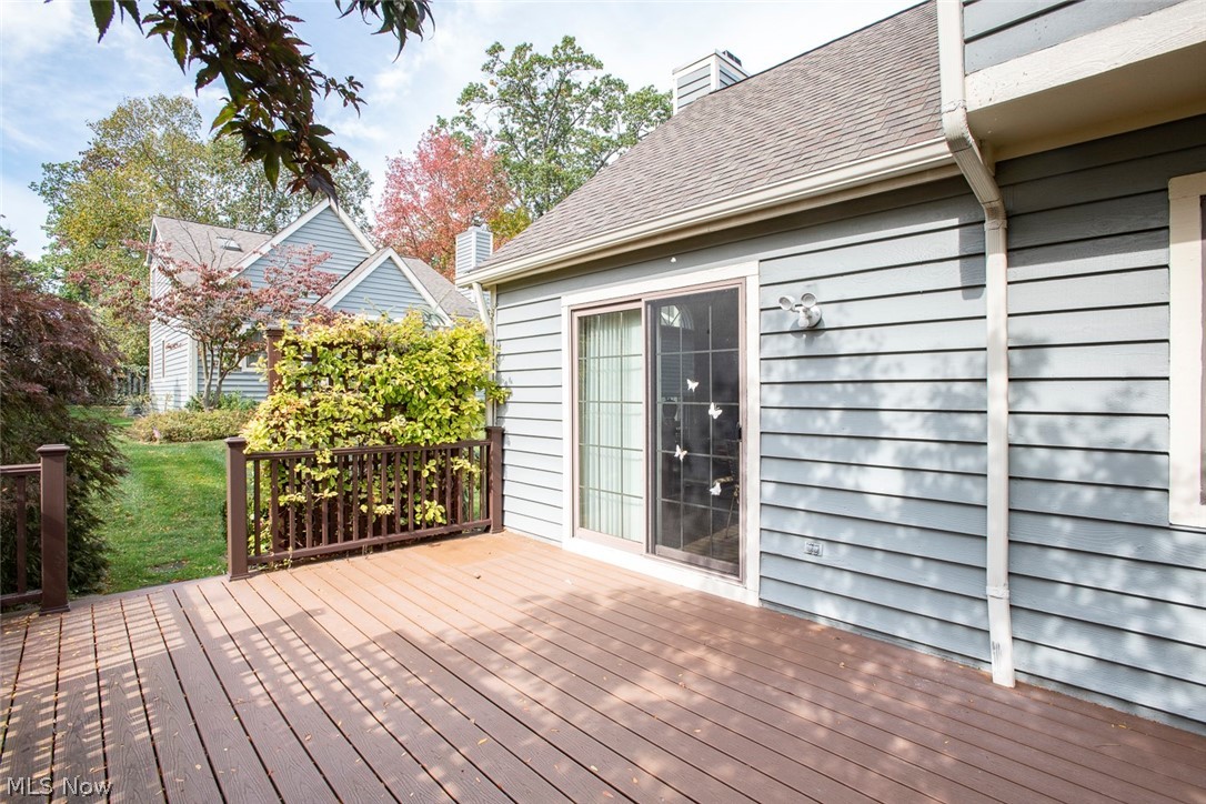 28 Pond Drive Rocky River OH 44116