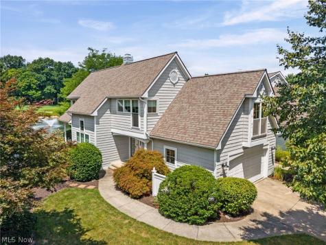 2975 Waterford Drive Twinsburg OH 44087