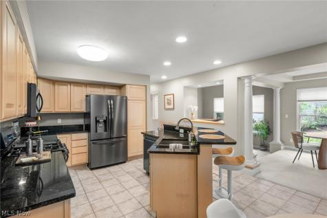 2975 Waterford Drive Twinsburg OH 44087