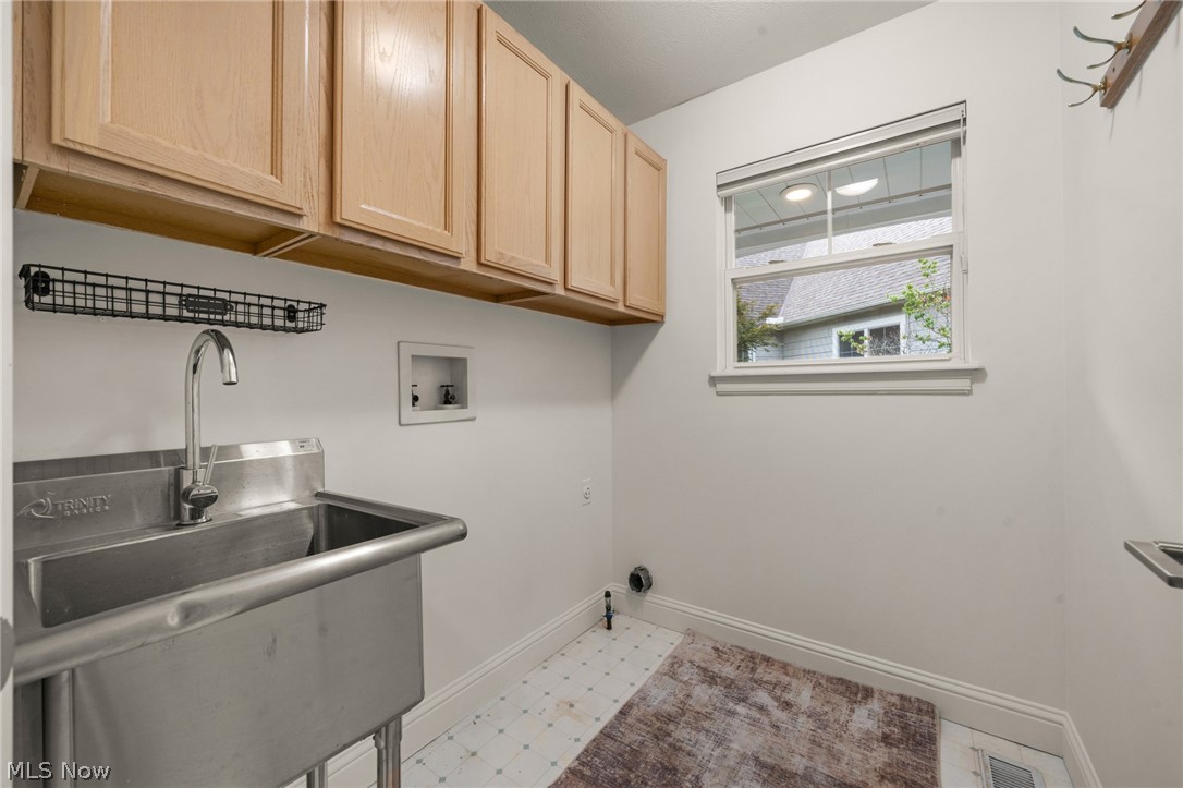 2975 Waterford Drive Twinsburg OH 44087