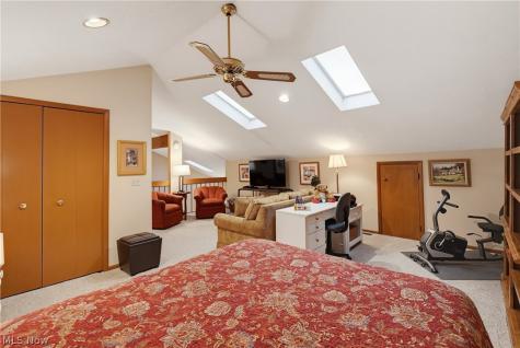 7582 Heather Circle Kent OH 44240