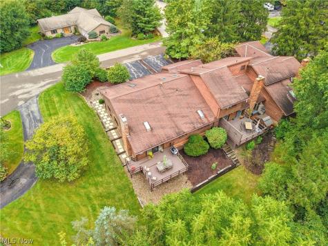 7582 Heather Circle Kent OH 44240