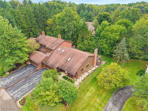 7582 Heather Circle Kent OH 44240