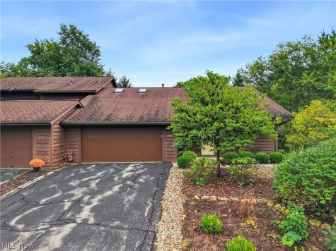 7582 Heather Circle Kent OH 44240
