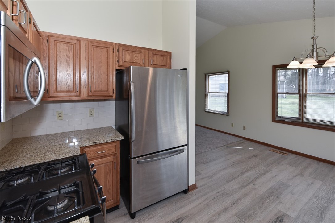 2121 Oakwood Court Avon OH 44011