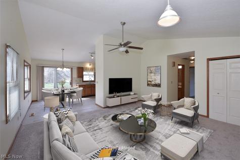 2121 Oakwood Court Avon OH 44011