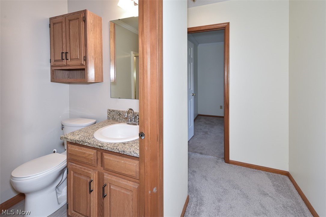 2121 Oakwood Court Avon OH 44011