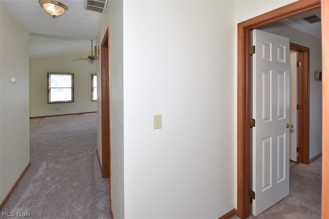 2121 Oakwood Court Avon OH 44011