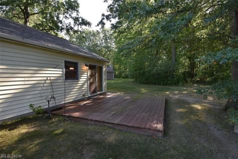 2121 Oakwood Court Avon OH 44011
