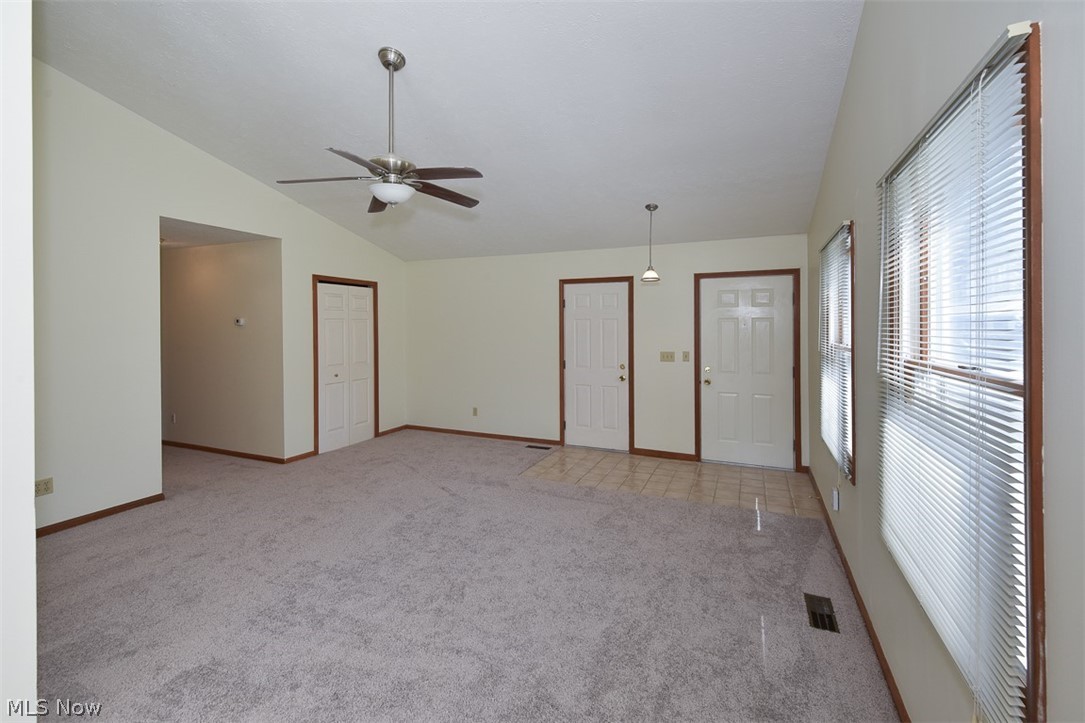 2121 Oakwood Court Avon OH 44011