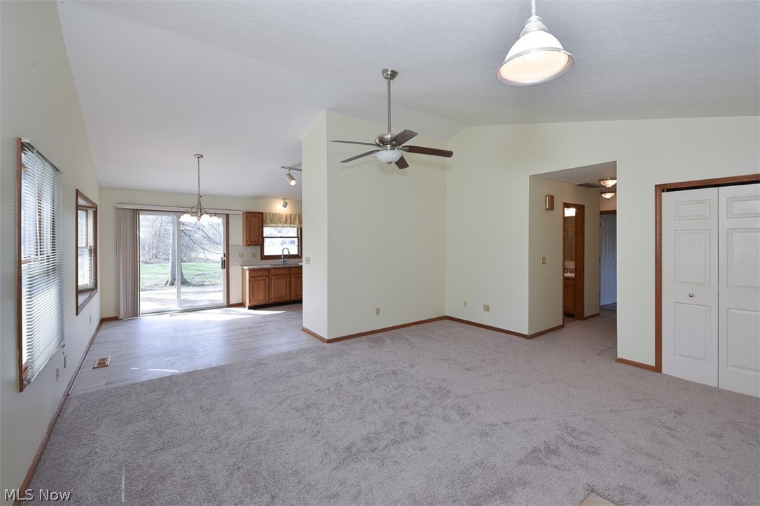 2121 Oakwood Court Avon OH 44011