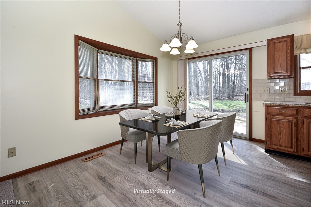 2121 Oakwood Court Avon OH 44011