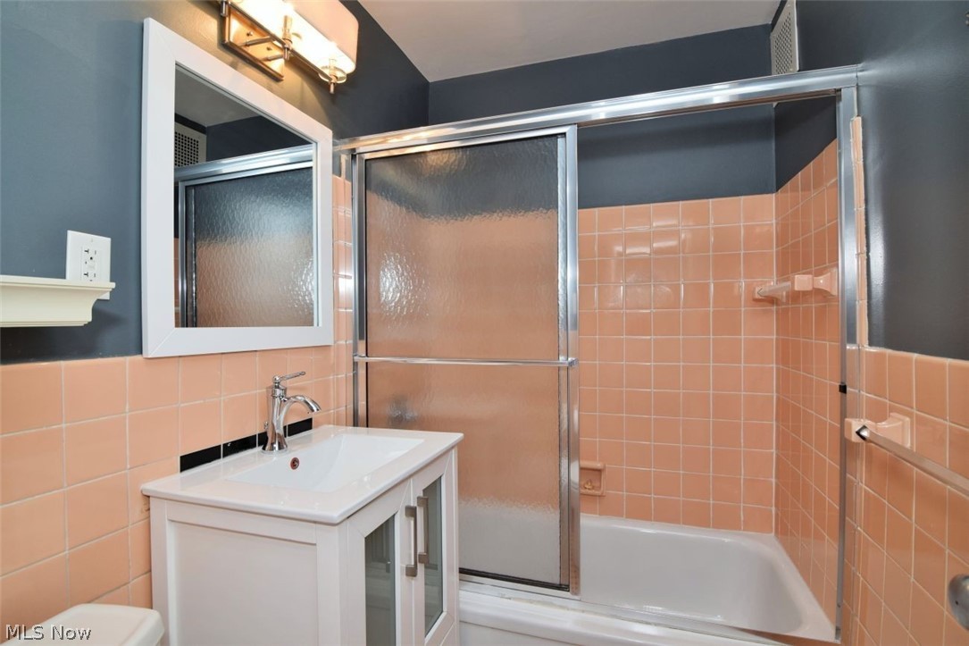 19101 Van Aken Boulevard Shaker Heights OH 44122