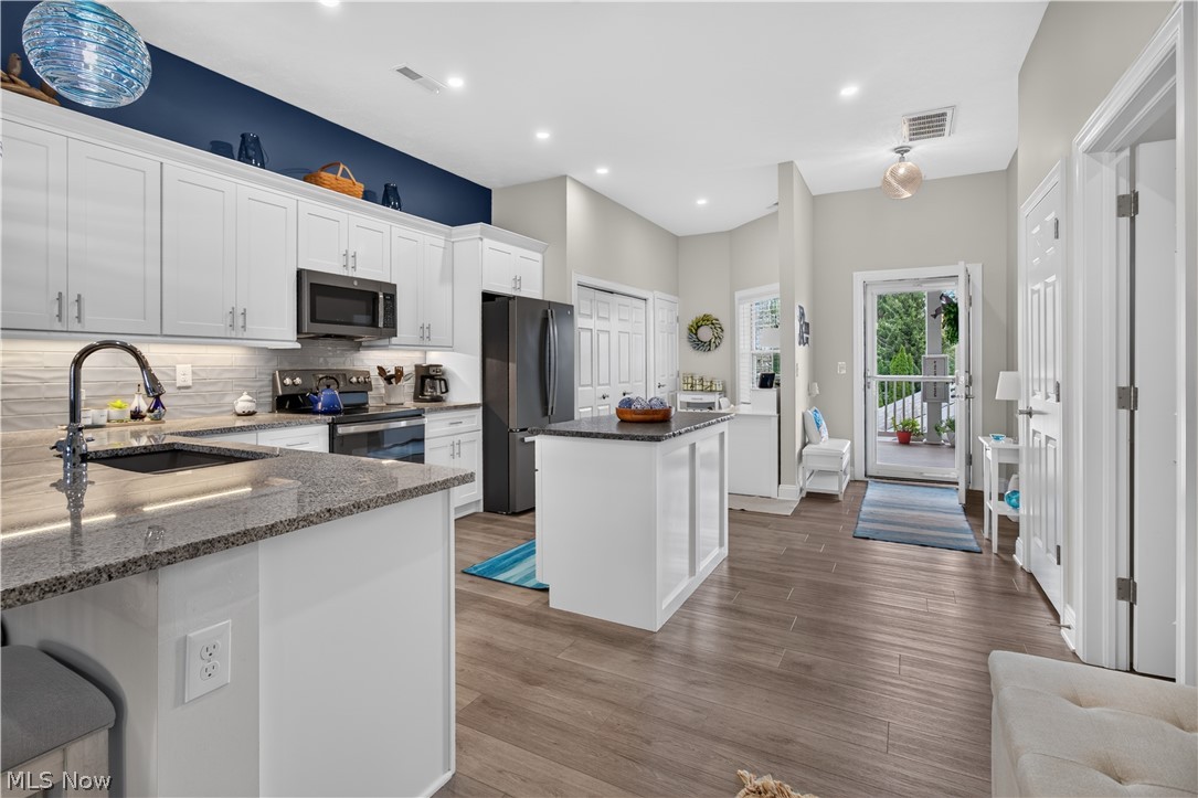 2780 Whispering Shores Drive Vermilion OH 44089