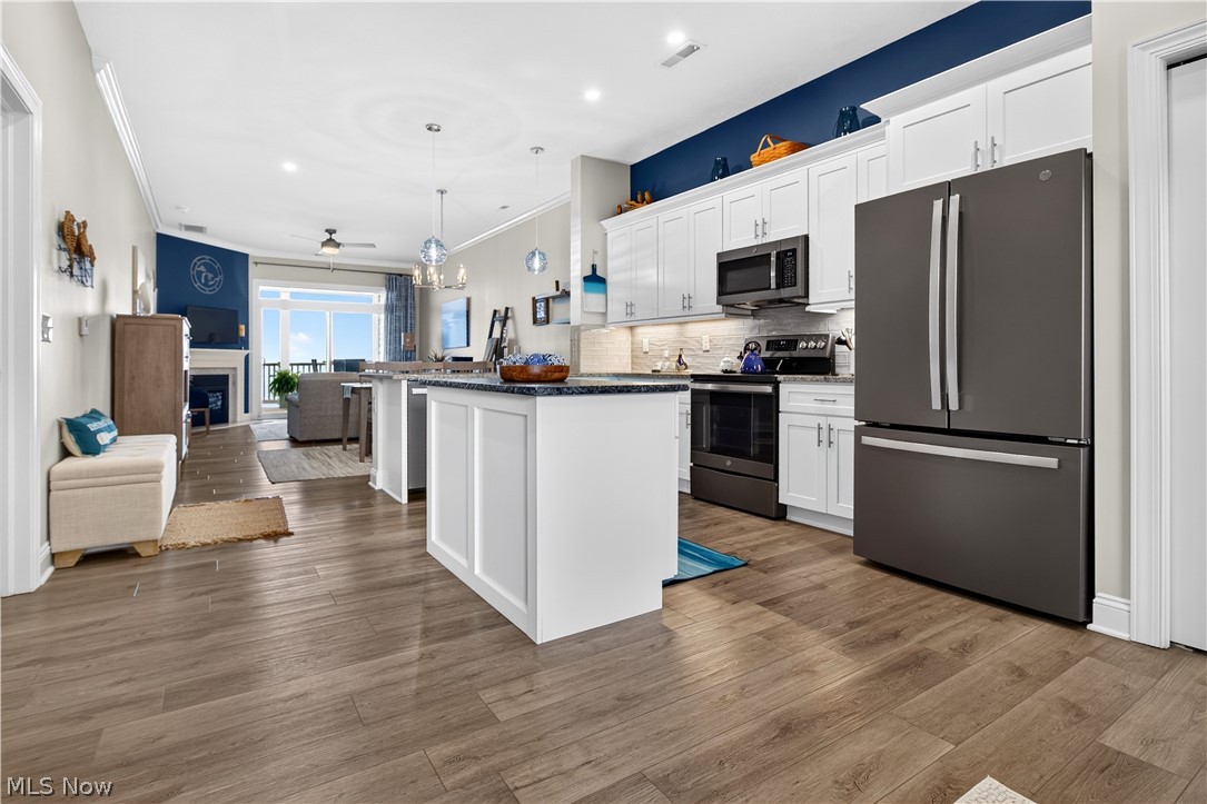 2780 Whispering Shores Drive Vermilion OH 44089