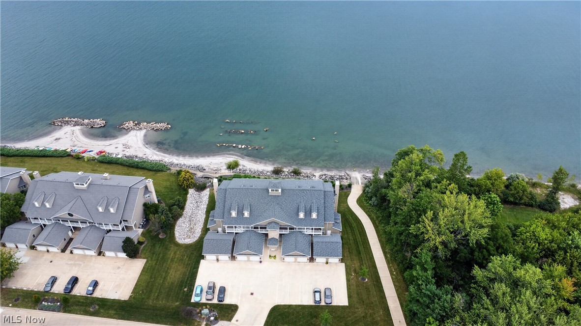 2780 Whispering Shores Drive Vermilion OH 44089