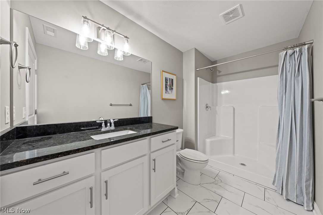118 Larimar Drive Willowick OH 44095