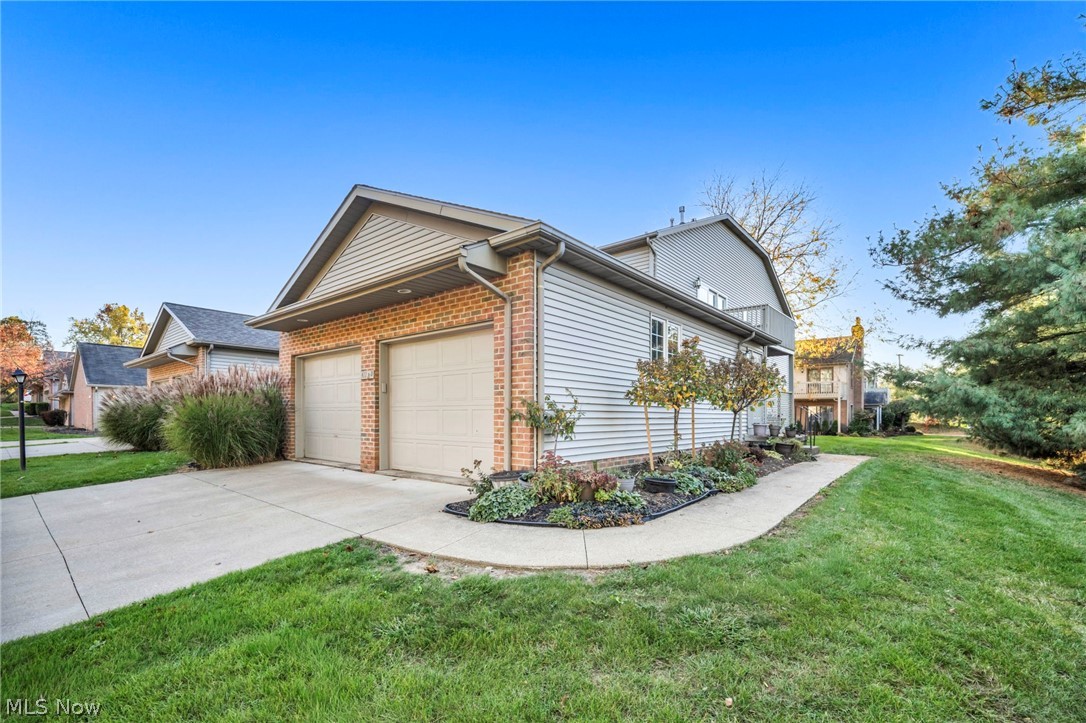 411 Sherbrook Circle NE North Canton OH 44720