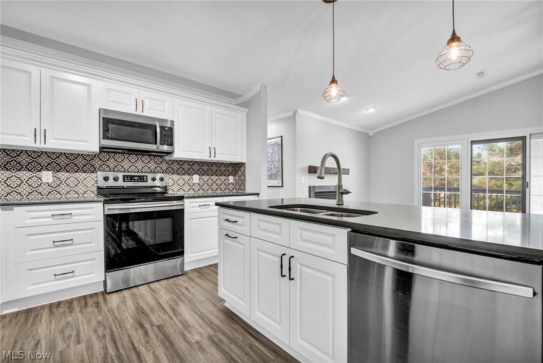 411 Sherbrook Circle NE North Canton OH 44720