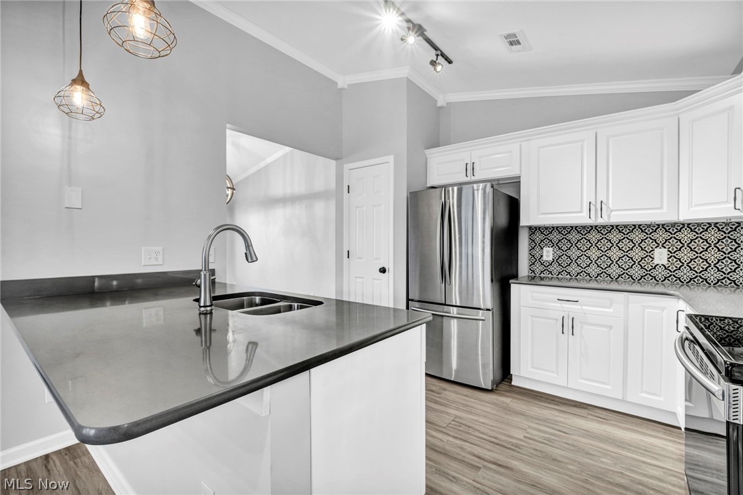 411 Sherbrook Circle NE North Canton OH 44720