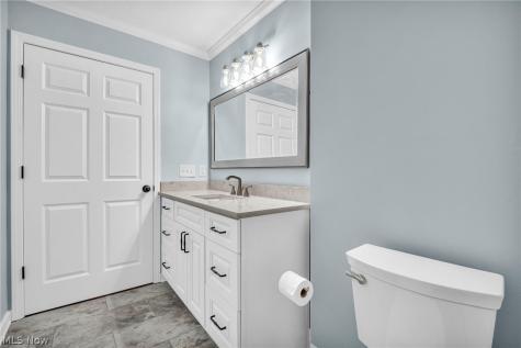 411 Sherbrook Circle NE North Canton OH 44720