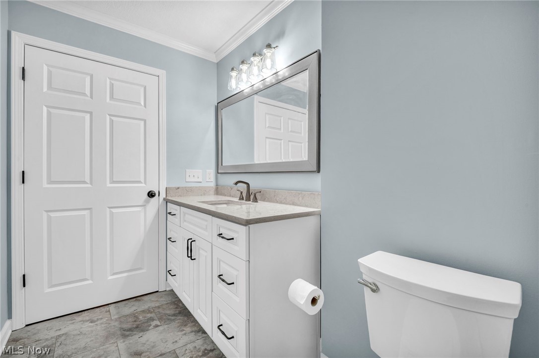 411 Sherbrook Circle NE North Canton OH 44720