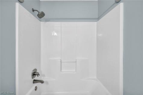 411 Sherbrook Circle NE North Canton OH 44720