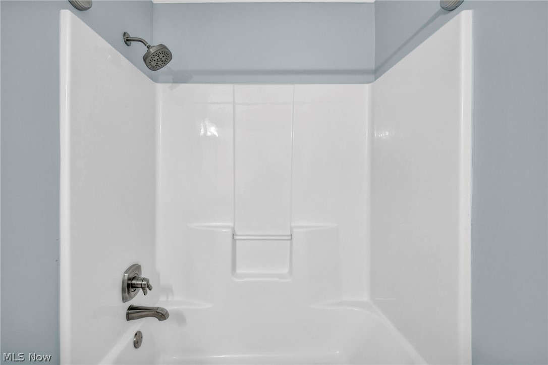 411 Sherbrook Circle NE North Canton OH 44720